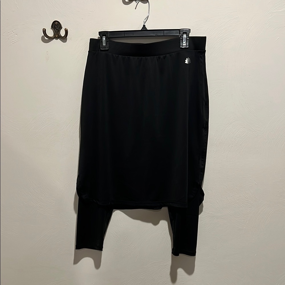 Black Skirt with Leggings